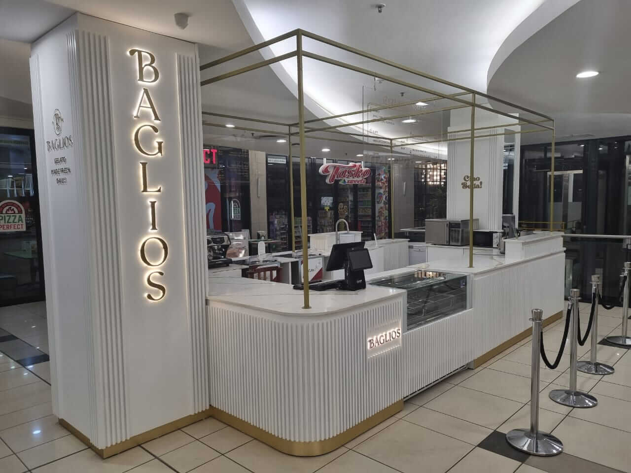 Mall Stall 4